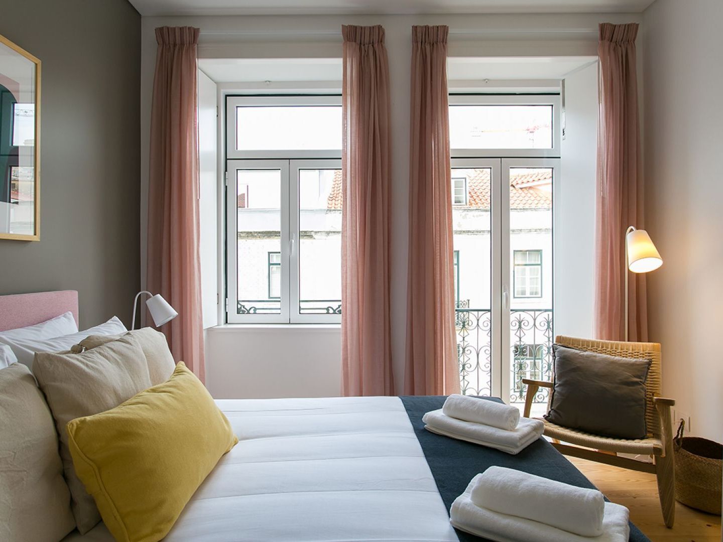 Altido Elegant City Deluxe Apartment & Altido Luxurious 3-Bedroom Apt With Terrace In Intendente Lisboa Extérieur photo